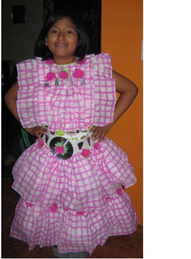 Trajes epoca reciclados virrey tapada marinera huaylas ñusta hadas Trajes epoca reciclados virrey tapada marinera huaylas ñusta hadas